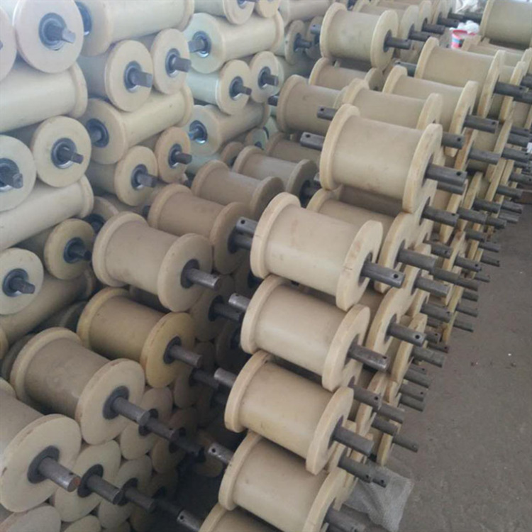 尼龍地滾輪和聚氨酯地輪的區別